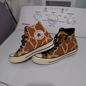 Chuck 70 Glow-In-The-Dark Giraffe Print Converse men's 5.5